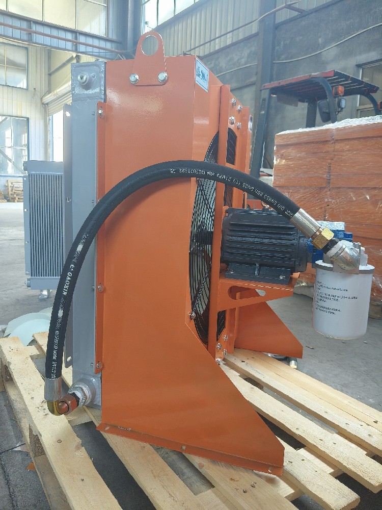 High-Oil-Temperature-in-Farm-Machinery-Install-a-Hydraulic-Oil-Cooler-for-Safer-Operation-of-the-Whole-Machine